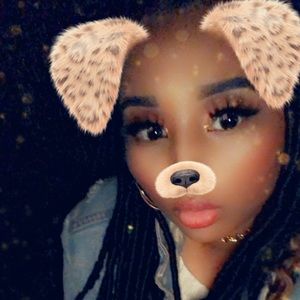 Meet your Posher, Shenika